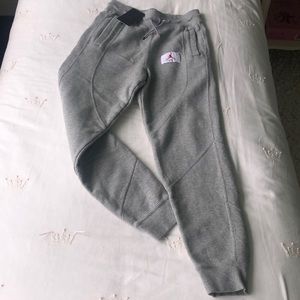 NWT Grey Women’s Jordan Joggers size XS